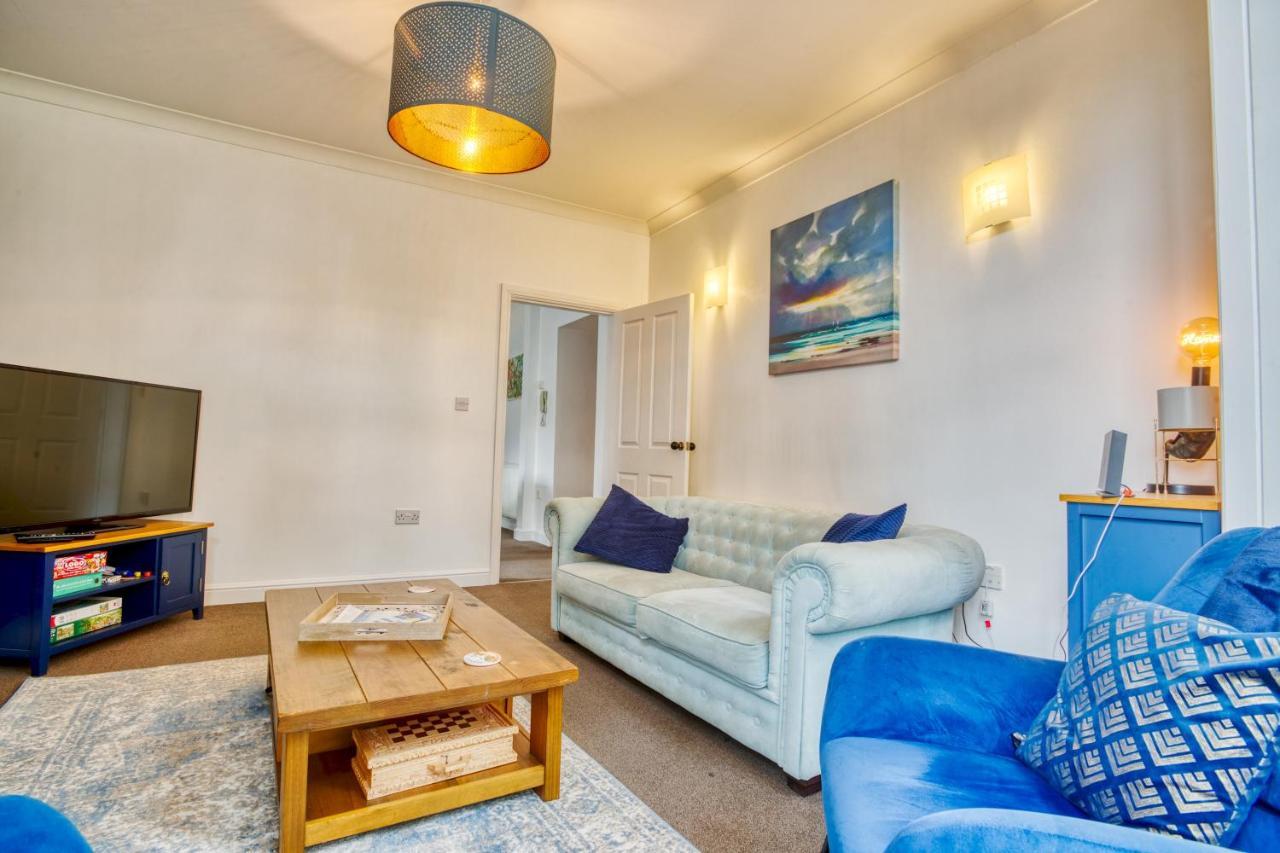 Ferienwohnung Pass The Keys 2 Bed Flat In Old School House Lincoln Exterior foto