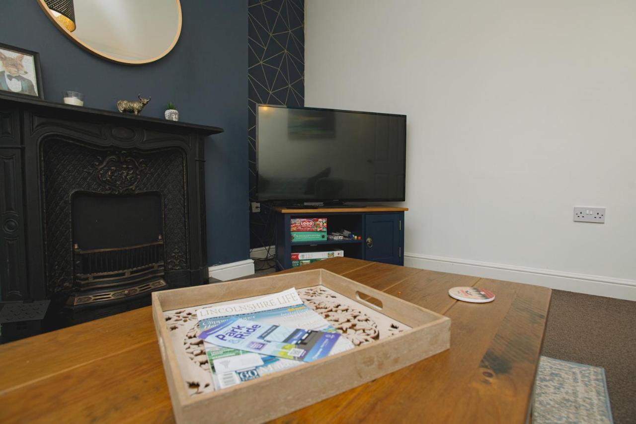 Ferienwohnung Pass The Keys 2 Bed Flat In Old School House Lincoln Exterior foto